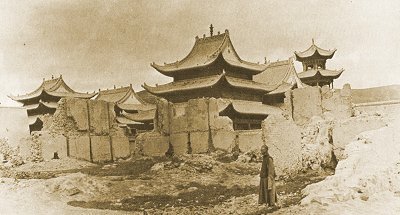 chinese_mosque_large.jpg (27746 bytes)